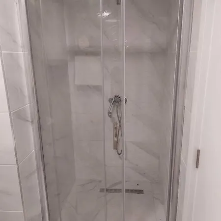 Family Business Apartment